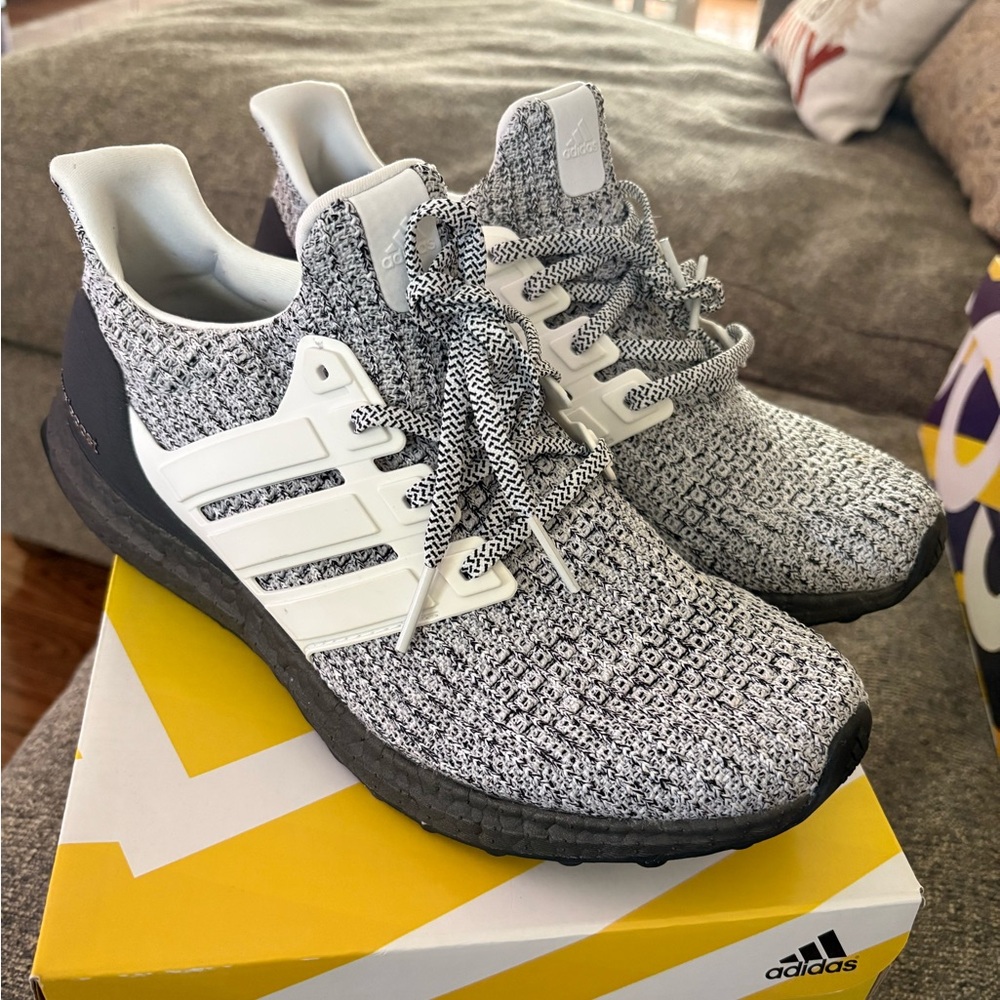 Addidas Ultra Boost Mens Sneakers